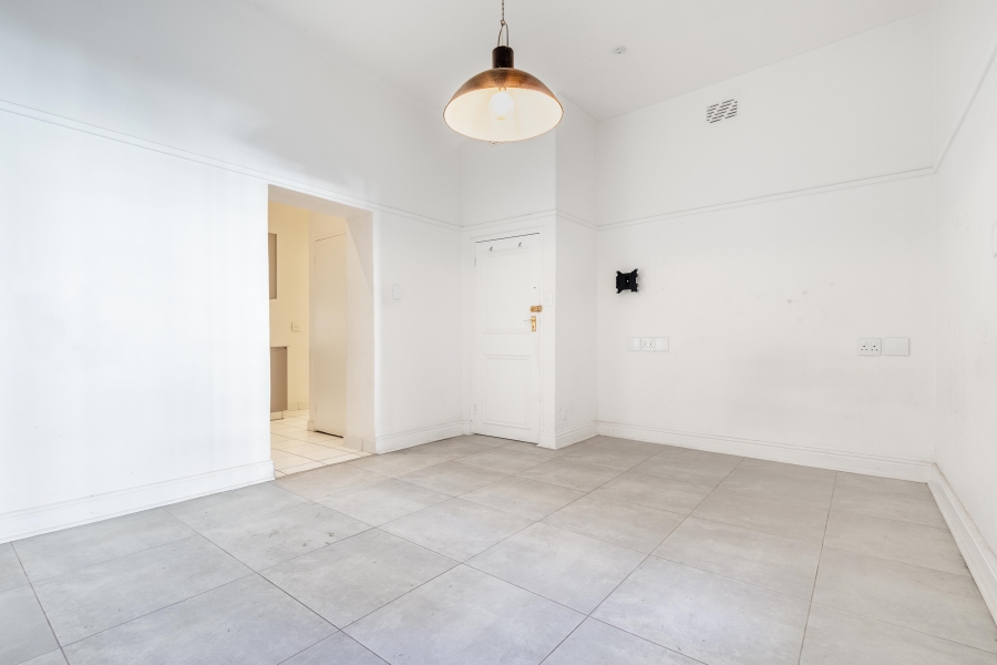1 Bedroom Property for Sale in Cape Town City Centre Western Cape